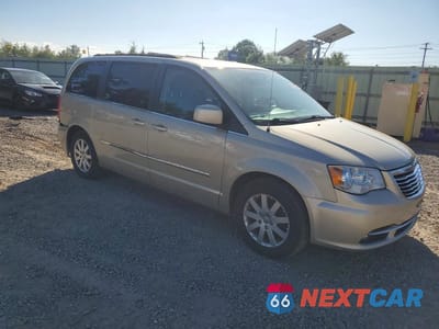 Czwarte zdjęcie samochodu z boku: 2016 CHRYSLER TOWN & COUNTRY TOURING VIN:2C4RC1BG2GR205219 - miniatura