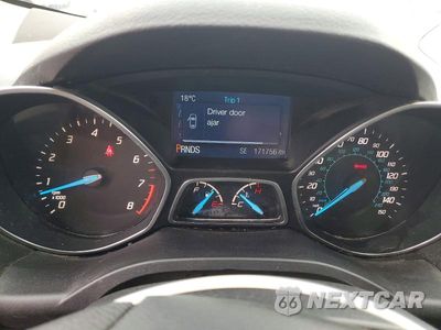 Zdjęcie 9 z 13 samochodu: 2015 FORD ESCAPE SE VIN:1FMCU9GXXFUA33108 - miniatura