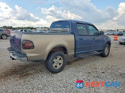 Trzecie zdjęcie samochodu z tyłu: 2002 FORD F150 SUPERCREW VIN:1FTRW08L62KE27033 - miniatura