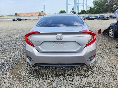 Zdjęcie 6 z 12 samochodu: 2018 HONDA CIVIC LX VIN:2HGFC2F54JH594364 - miniatura