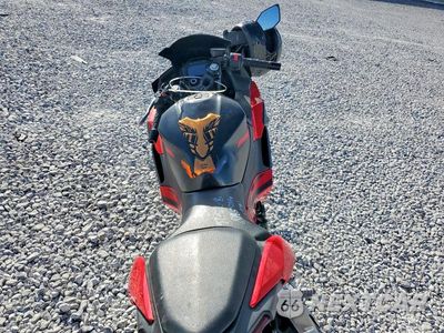 Zdjęcie 6 z 9 samochodu: 2025 KAWASAKI EX500 VIN:ML5EXGG13SDA57083 - miniatura