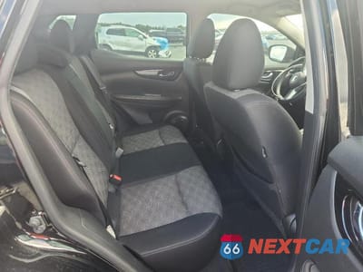 Zdjęcie 11 z 13 samochodu: 2019 NISSAN ROGUE SPORT SV VIN:JN1BJ1CP8KW227105 - miniatura