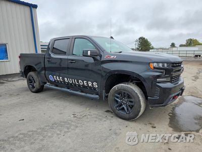 Czwarte zdjęcie samochodu z boku: 2020 CHEVROLET SILVERADO K1500 LT TRAIL BOSS VIN:1GCPYFEL7LZ341361 - miniatura