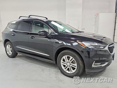 Czwarte zdjęcie samochodu z boku: 2018 BUICK ENCLAVE ESSENCE VIN:5GAEVAKW6JJ204930 - miniatura