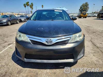 Piąte zdjęcie samochodu w środku: 2012 TOYOTA CAMRY LE VIN:4T1BF1FKXCU041511 - miniatura