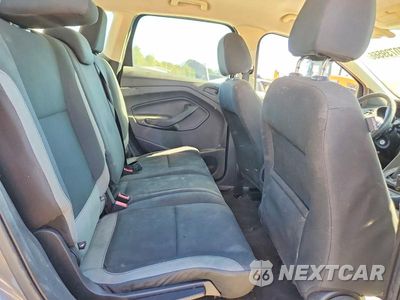 Zdjęcie 11 z 13 samochodu: 2014 FORD ESCAPE S VIN:1FMCU0F73EUD77391 - miniatura