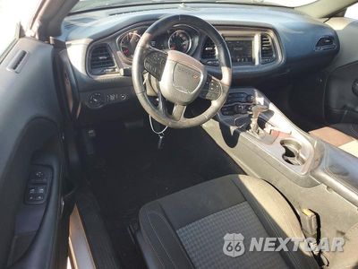 Zdjęcie 8 z 12 samochodu: 2023 DODGE CHALLENGER SXT VIN:2C3CDZAG2PH545841 - miniatura