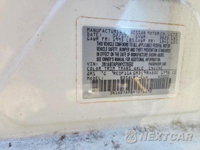 Zdjęcie 13 z 13 samochodu: 2017 NISSAN SENTRA S VIN:3N1AB7AP8HY276692 - miniatura