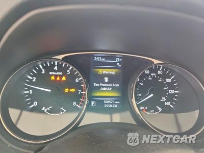 Zdjęcie 9 z 13 samochodu: 2016 NISSAN ROGUE SV VIN:KNMAT2MV1GP690288 - miniatura