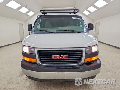 Piąte zdjęcie samochodu w środku: 2022 GMC SAVANA G2500 VIN:1GTW7BF74N1226419 - miniatura