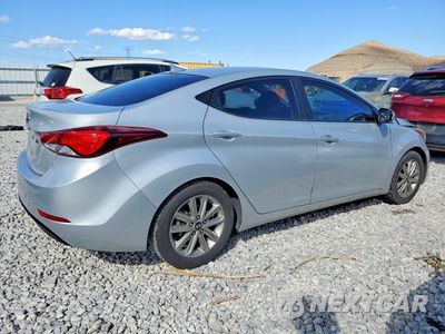 Trzecie zdjęcie samochodu z tyłu: 2015 HYUNDAI ELANTRA SE VIN:KMHDH4AE3FU437709 - miniatura