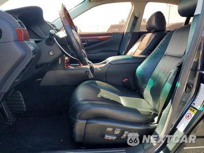 Zdjęcie 7 z 12 samochodu: 2010 LEXUS LS 460 VIN:JTHBL5EF2A5096887 - miniatura
