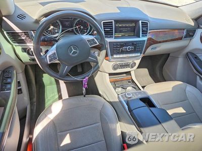 Zdjęcie 8 z 13 samochodu: 2014 MERCEDES-BENZ GL 550 4MATIC VIN:4JGDF7DE1EA281124 - miniatura