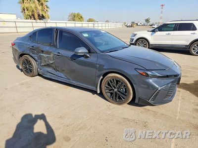 Czwarte zdjęcie samochodu z boku: 2025 TOYOTA CAMRY SE VIN:4T1DAACKXSU509294 - miniatura