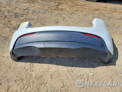 Zdjęcie 12 z 13 samochodu: 2023 TESLA MODEL Y VIN:7SAYGDEE3PA188132 - miniatura