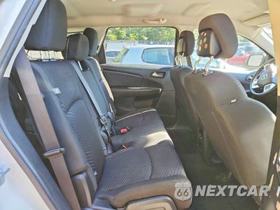 Zdjęcie 11 z 13 samochodu: 2018 DODGE JOURNEY SE VIN:3C4PDCAB3JT237008 - miniatura