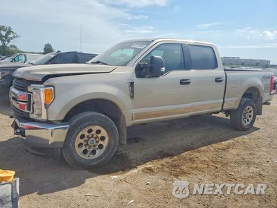2017 FORD F250 SUPER DUTY 1FT7W2B66HEF18901 - główne zdjęcie licytacji z USA - miniatura