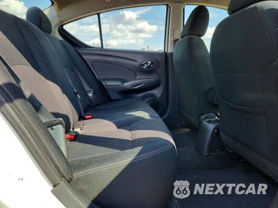 Zdjęcie 10 z 12 samochodu: 2016 NISSAN VERSA 1.6 S VIN:3N1CN7AP9GL885754 - miniatura