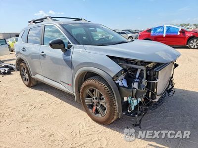 Czwarte zdjęcie samochodu z boku: 2026 NISSAN ROGUE ROCK CREEK VIN:5N1BT3BB1TC795753 - miniatura