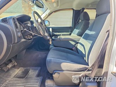 Zdjęcie 7 z 12 samochodu: 2008 GMC SIERRA K1500 VIN:2GTEK19J481324554 - miniatura