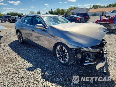 Czwarte zdjęcie samochodu z boku: 2024 BMW 530 XI VIN:WBA53FJ01RCR97467 - miniatura