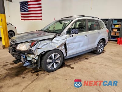 2017 SUBARU FORESTER 2.5I JF2SJABCXHH580696 - główne zdjęcie licytacji z USA - miniatura