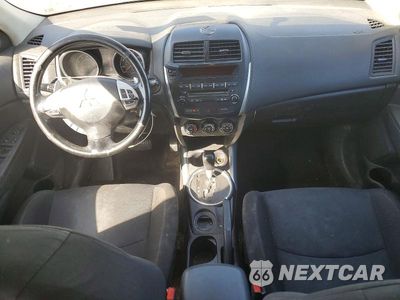 Zdjęcie 8 z 13 samochodu: 2012 MITSUBISHI OUTLANDER SPORT ES VIN:JA4AP3AU1CZ003535 - miniatura