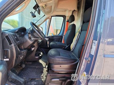 Zdjęcie 7 z 14 samochodu: 2020 RAM PROMASTER 3500 DELIVERY VAN VIN:3C6URVJG1LE128802 - miniatura