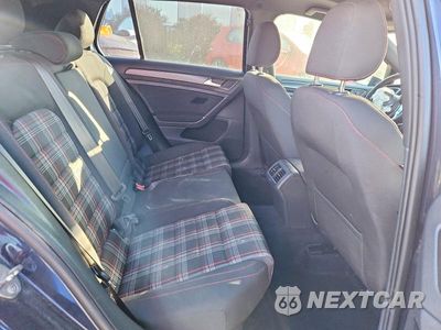 Zdjęcie 10 z 13 samochodu: 2018 VOLKSWAGEN GTI S/SE VIN:3VW447AU7JM265834 - miniatura