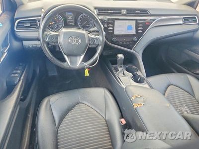 Zdjęcie 8 z 12 samochodu: 2018 TOYOTA CAMRY VIN:JTNB11HK3J3009322 - miniatura