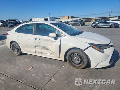 Czwarte zdjęcie samochodu z boku: 2020 TOYOTA COROLLA LE VIN:5YFEPRAEXLP101248 - miniatura