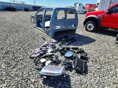 Zdjęcie 13 z 14 samochodu: 2026 FORD F350 SUPER DUTY VIN:1FT8W3BM0TEE15667 - miniatura