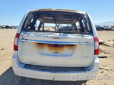 Zdjęcie 6 z 12 samochodu: 2015 CHRYSLER TOWN & COUNTRY LX VIN:2C4RC1AG0FR729825 - miniatura