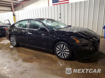 Czwarte zdjęcie samochodu z boku: 2024 NISSAN ALTIMA SV VIN:1N4BL4DV3RN325082 - miniatura