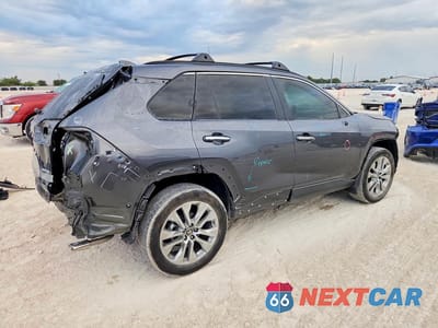 Trzecie zdjęcie samochodu z tyłu: 2025 TOYOTA RAV4 LIMITED VIN:2T3Y1RFV0SC349313 - miniatura