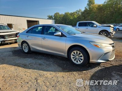 Czwarte zdjęcie samochodu z boku: 2016 TOYOTA CAMRY LE VIN:4T4BF1FK3GR562467 - miniatura