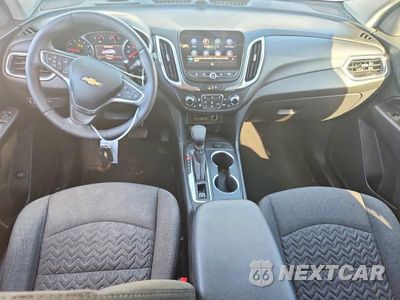 Zdjęcie 8 z 13 samochodu: 2022 CHEVROLET EQUINOX LT VIN:3GNAXKEV8NL192785 - miniatura