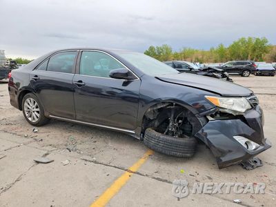 Czwarte zdjęcie samochodu z boku: 2014 TOYOTA CAMRY XLE VIN:4T4BF1FK7ER346313 - miniatura