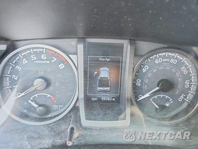 Zdjęcie 9 z 12 samochodu: 2021 TOYOTA TACOMA TRD OFF-ROAD VIN:3TMCZ5AN1MM435039 - miniatura