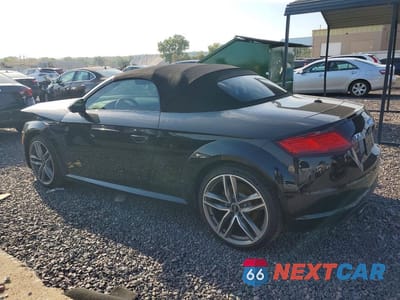 Drugie zdjęcie samochodu z przodu: 2017 AUDI TT VIN:TRUT5CFV0H1018626 - miniatura