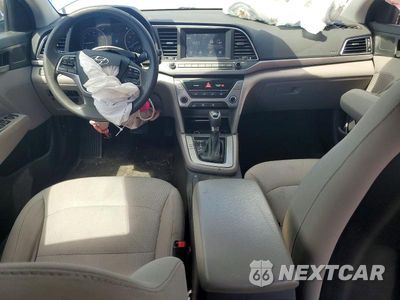 Zdjęcie 8 z 12 samochodu: 2018 HYUNDAI ELANTRA SEL VIN:5NPD84LF9JH304935 - miniatura