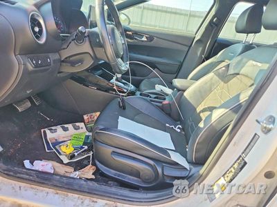 Zdjęcie 7 z 13 samochodu: 2024 KIA FORTE GT LINE VIN:3KPF54AD6RE789618 - miniatura