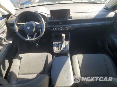 Zdjęcie 8 z 13 samochodu: 2024 HONDA CR-V LX VIN:2HKRS4H22RH412094 - miniatura