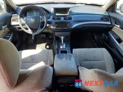 Zdjęcie 8 z 12 samochodu: 2013 HONDA CROSSTOUR EX VIN:5J6TF1H37DL000530 - miniatura