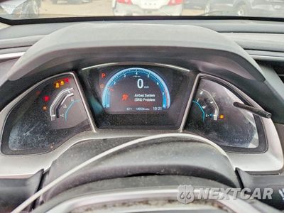 Zdjęcie 9 z 12 samochodu: 2016 HONDA CIVIC EX VIN:19XFC2F71GE051560 - miniatura