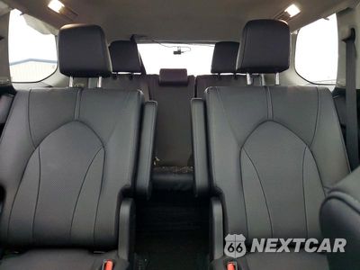 Zdjęcie 10 z 13 samochodu: 2026 TOYOTA GRAND HIGHLANDER HYBRID LIMITED VIN:5TDACAB5XTS088745 - miniatura