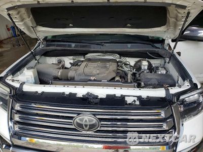 Zdjęcie 11 z 13 samochodu: 2018 TOYOTA TUNDRA 1794 EDITION VIN:5TFAY5F18JX697971 - miniatura