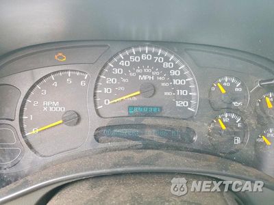 Zdjęcie 9 z 12 samochodu: 2005 GMC NEW SIERRA K1500 VIN:2GTEK13T551285172 - miniatura
