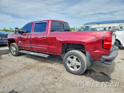 Drugie zdjęcie samochodu z przodu: 2015 CHEVROLET SILVERADO K2500 HIGH COUNTRY VIN:1GC1KXE84FF590182 - miniatura