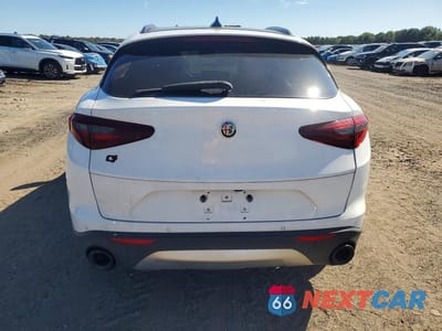 Zdjęcie 6 z 13 samochodu: 2019 ALFA ROMEO STELVIO TI VIN:ZASPAKBN1K7C30566 - miniatura